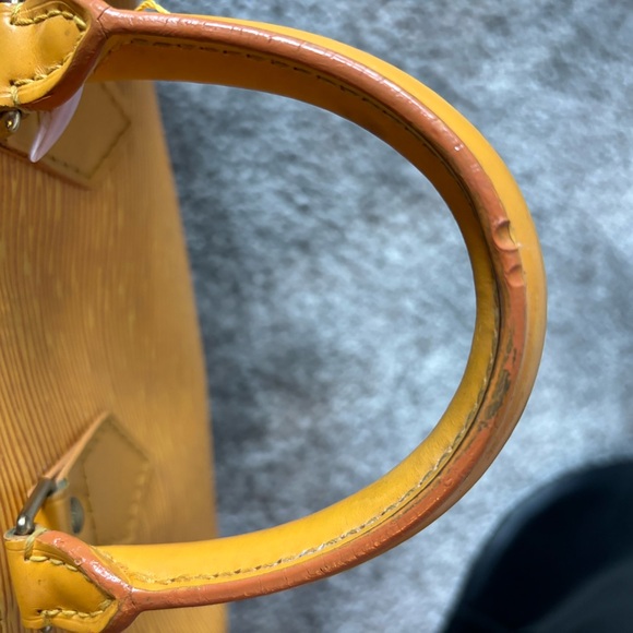 Louis Vuitton Mustard Yellow Satchel - Picture 14 of 14